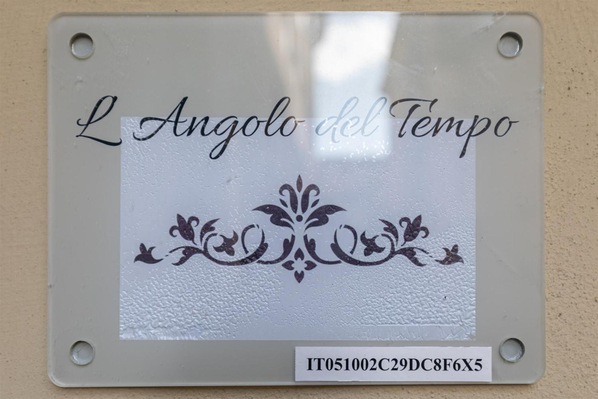 L' Angolo Del Tempo By Holiday World Arezzo Exterior photo